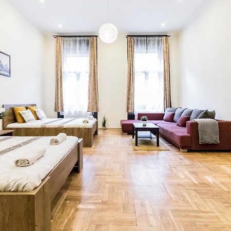 Real Apartments Klauzál Budapest Esterno foto