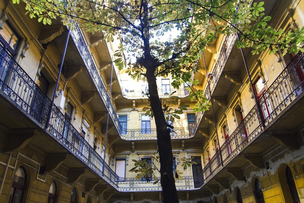 Real Apartments Klauzál Budapest Esterno foto