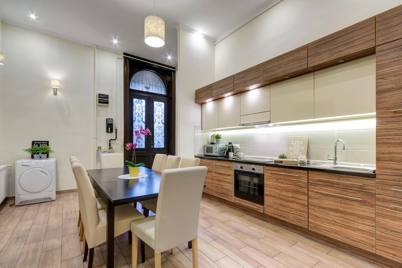 Real Apartments Klauzál Budapest Esterno foto