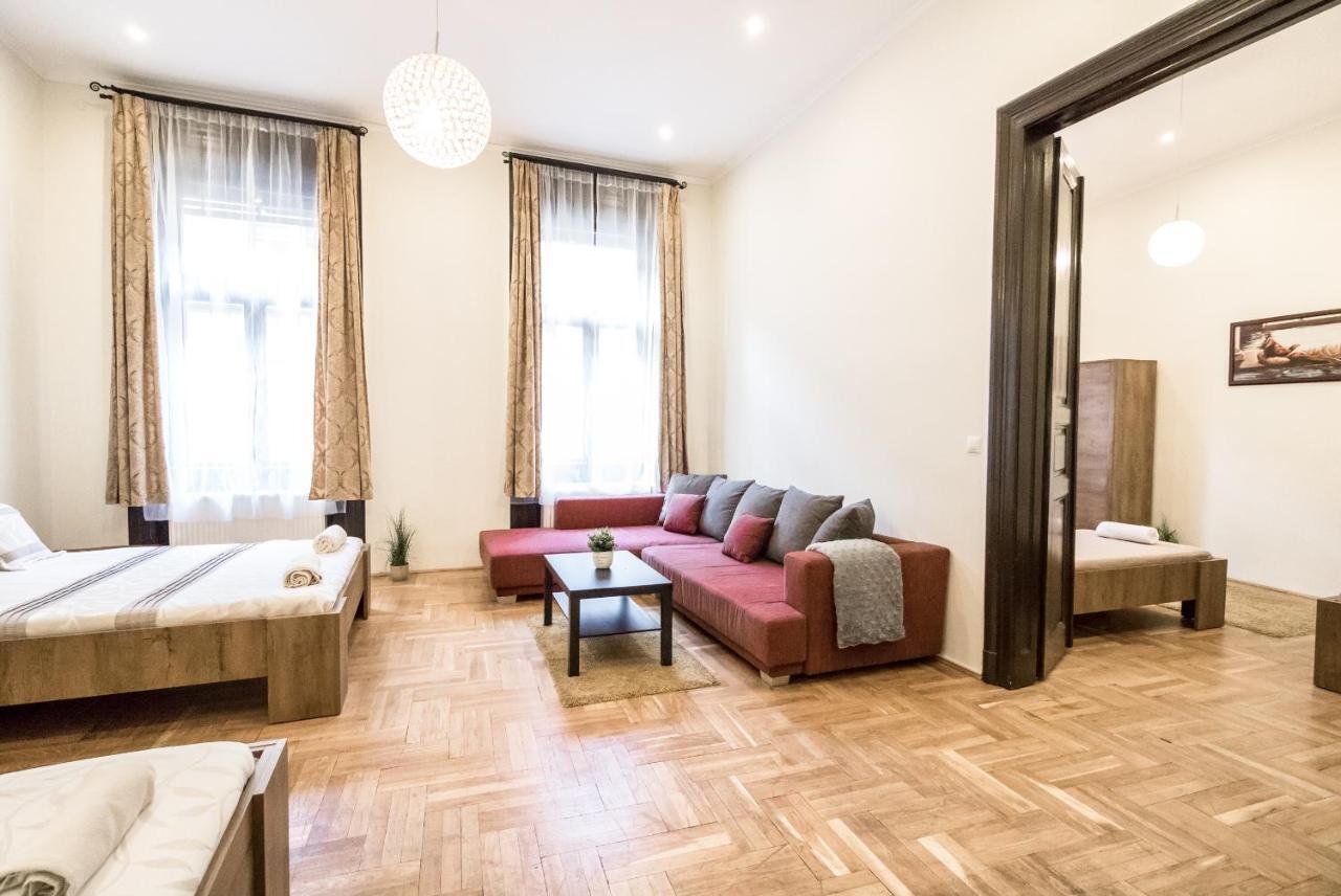 Real Apartments Klauzál Budapest Esterno foto