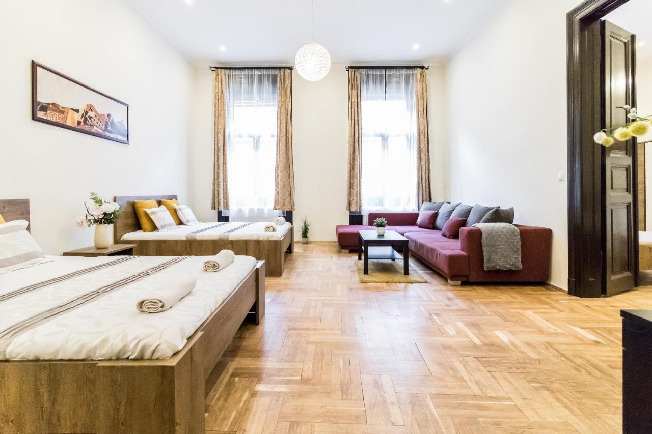 Real Apartments Klauzál Budapest Esterno foto