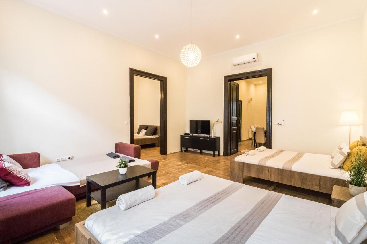 Real Apartments Klauzál Budapest Esterno foto