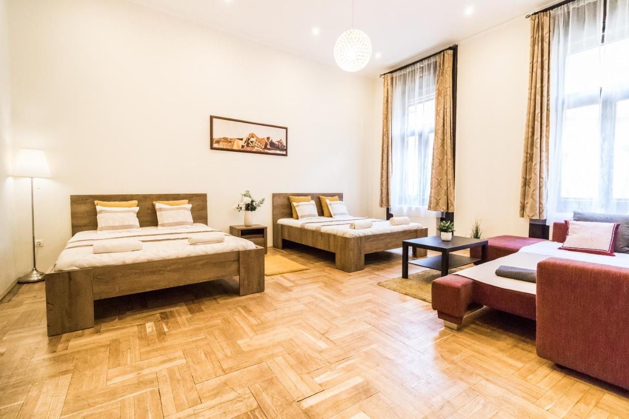 Real Apartments Klauzál Budapest Esterno foto