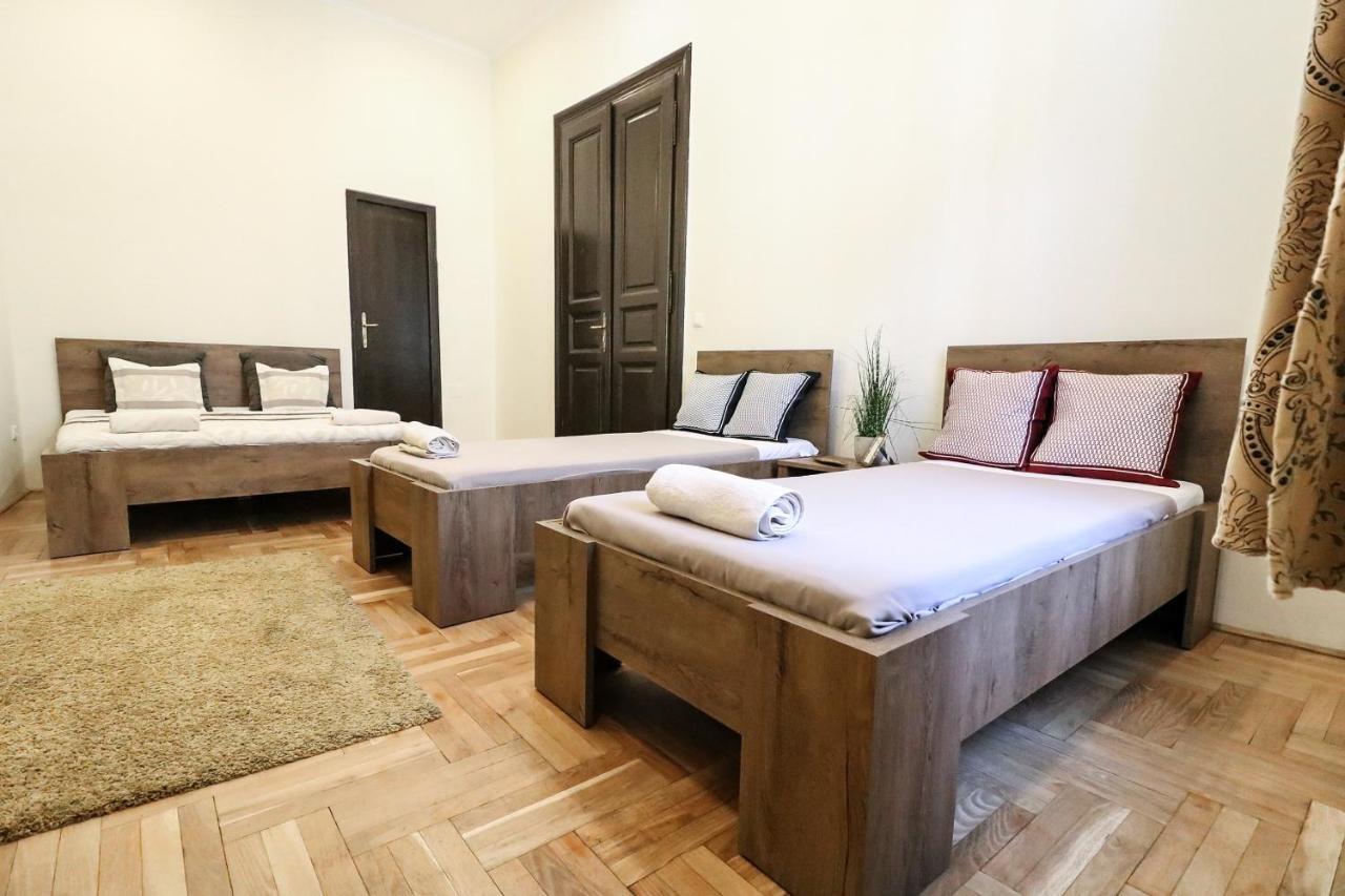 Real Apartments Klauzál Budapest Esterno foto